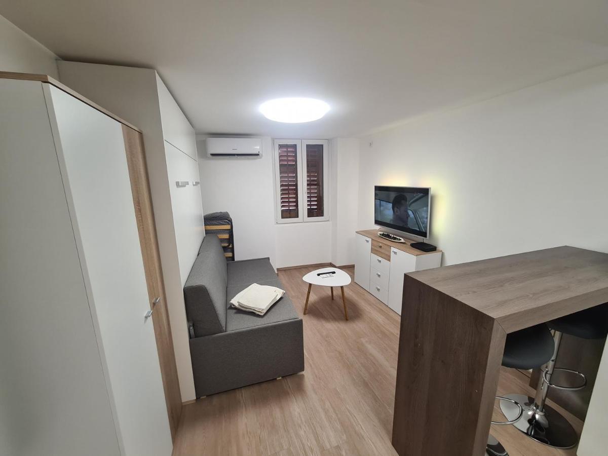 이졸라 Apartma Sasko 아파트 외부 사진